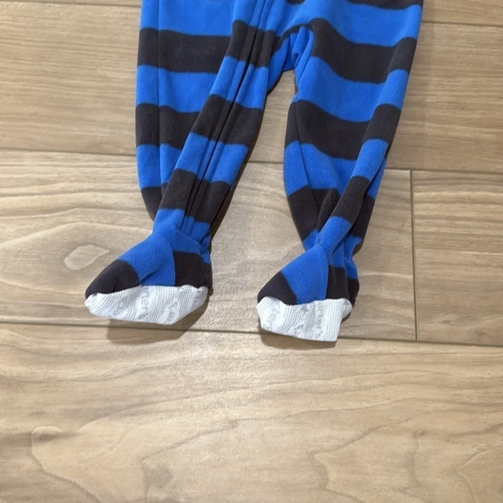 Boys fleece footie pajamas